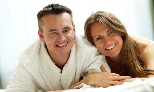 Treating Estrogen Dominance Symptoms with BHRT